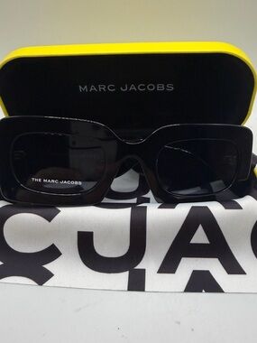 Marc Jacobs Glossy Black Square Sunglasses with Signature Case